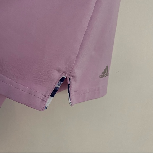 Adidas Lilac Polo Golf shirt. Front button & collar. Size Small. UV protection - Picture 6 of 13